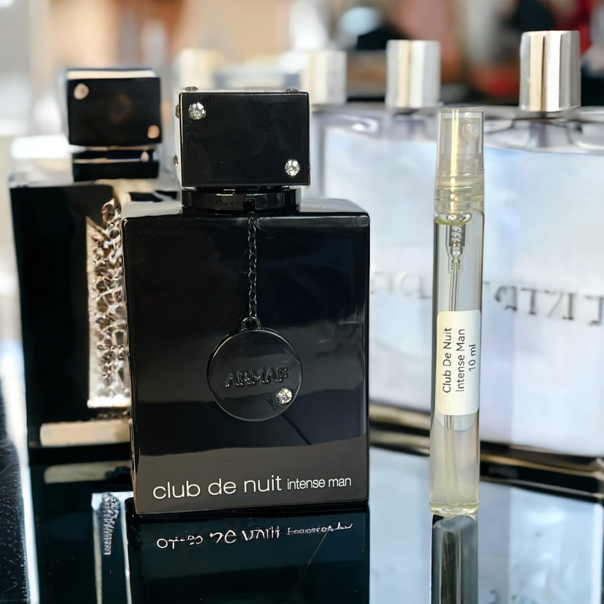 Mostră parfum – Club de Nuit Intense Man 10 ml